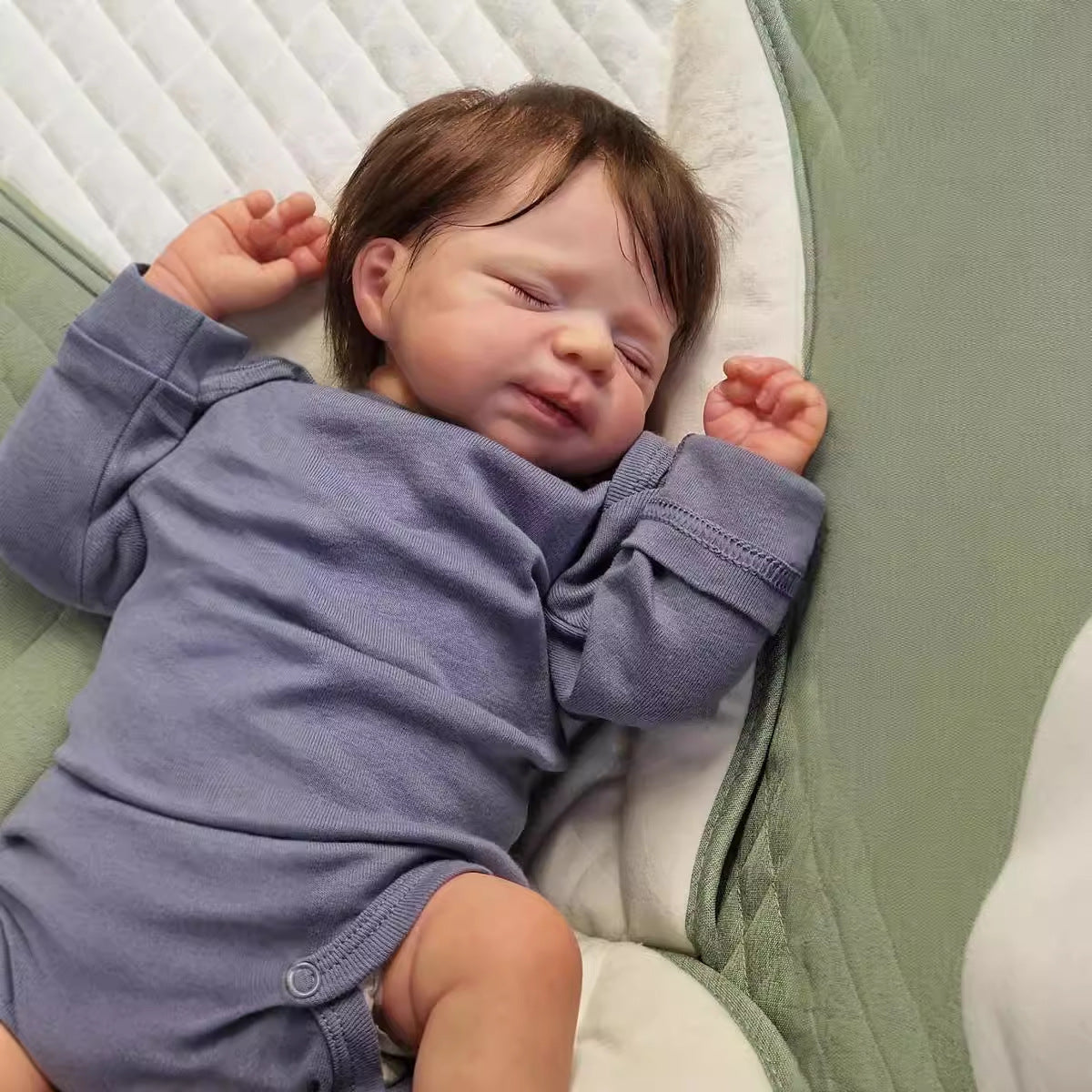 19 Zoll Nicola lebensechte Reborn-Puppe mit geschlossenen Augen - Pascale