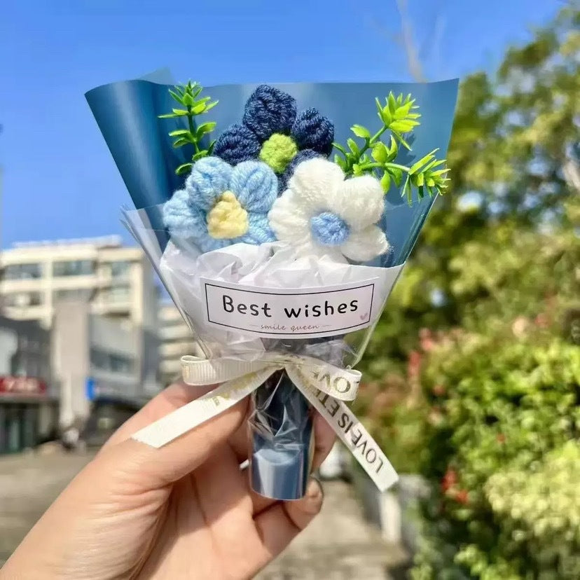 Mini-Häkelblumenstrauß