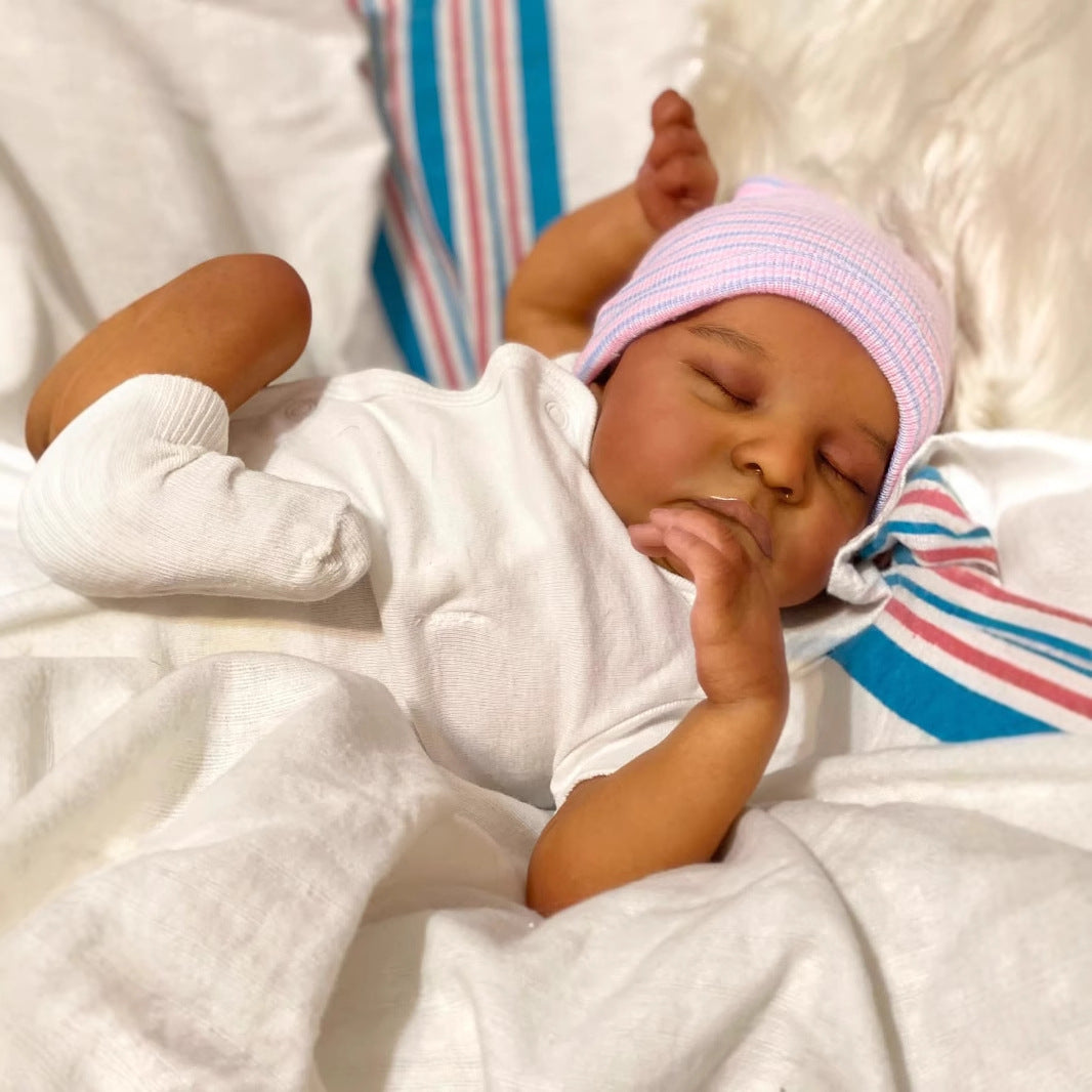 45 cm Miles geschlossene Augen dunkle Haut Reborn Puppe-Levi