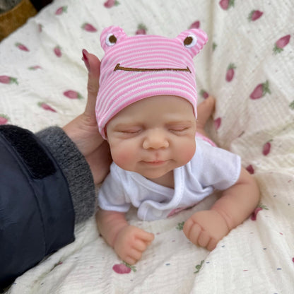 30 cm Pascale Reborn Puppe aus Vollsilikon im rosa Frosch-Outfit