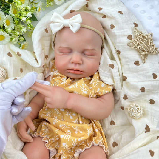 45 cm großer dehnbarer Loulou Reborn Puppen Strampler aus Vollsilikon im gelben Blumenmuster
