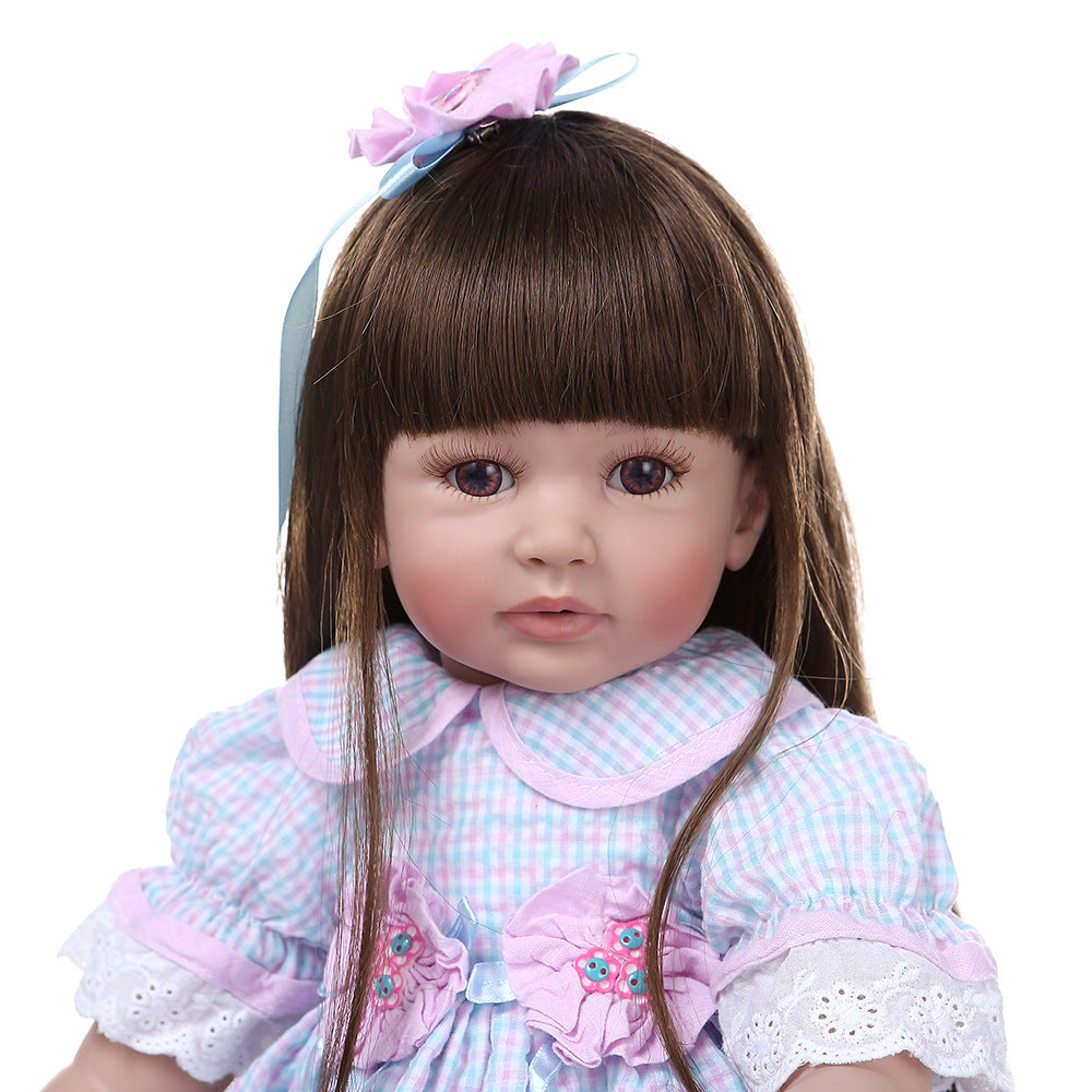 60 cm Rebornpuppe mit Stoffkörper und langen Haaren