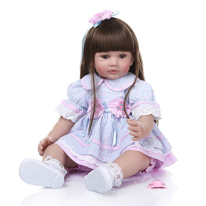 60 cm Rebornpuppe mit Stoffkörper und langen Haaren