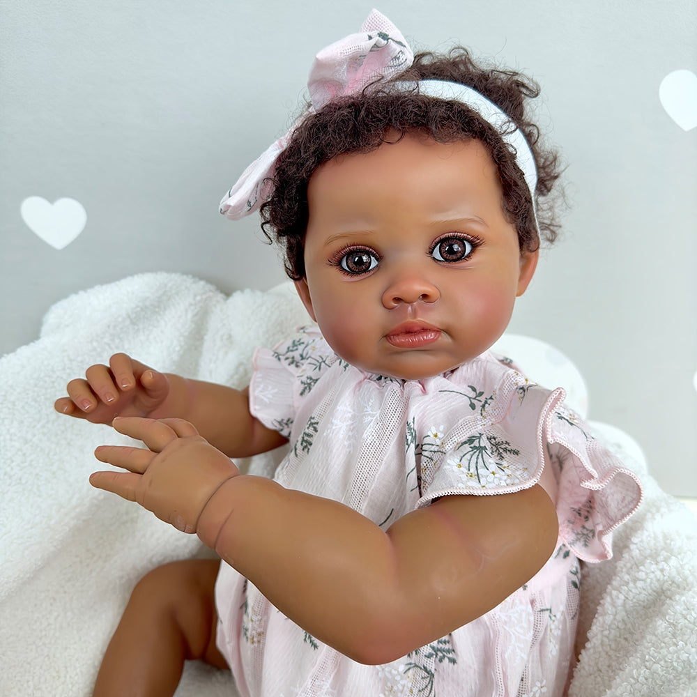 60 cm afroamerikanische Reborn Kirsche mit offenen Augen – kuschelig