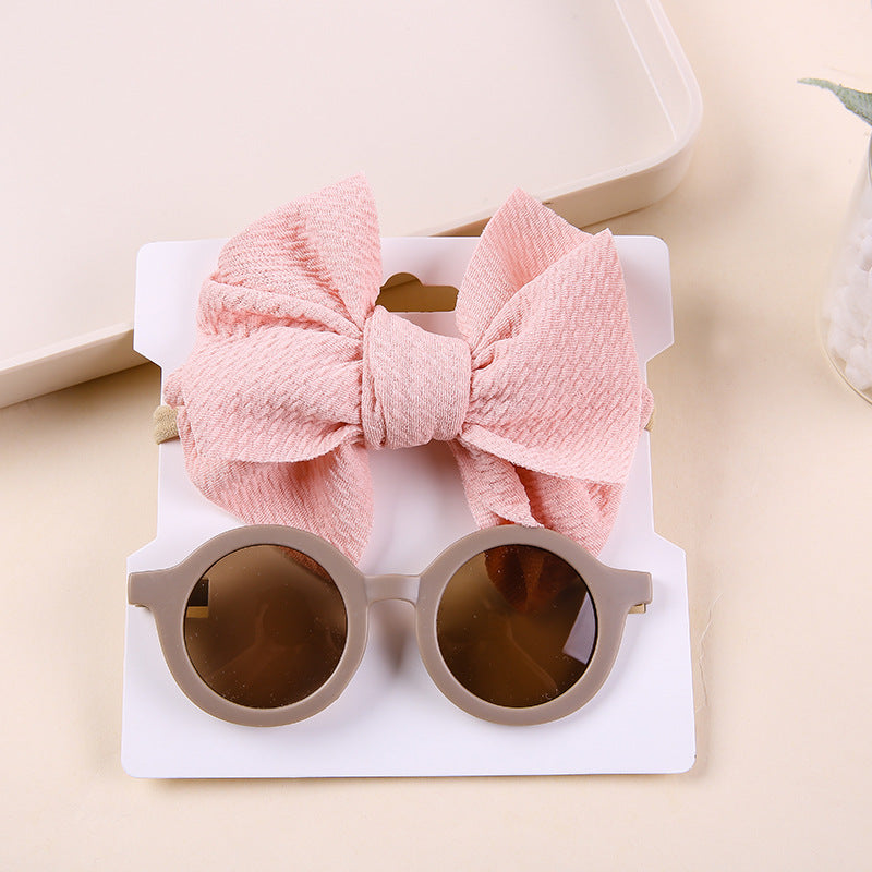 Zweiteiliges Sonnenbrillen-Set mit Schleife und Nylon-Stirnband