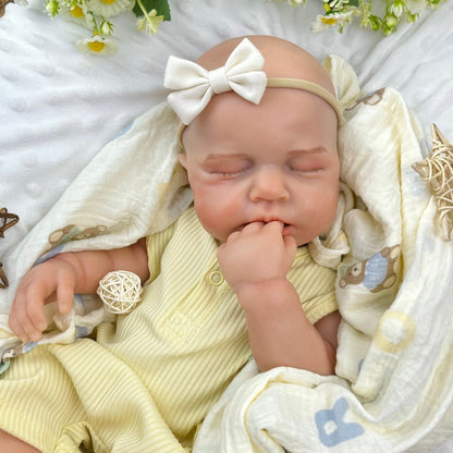 45 cm dehnbare Loulou Reborn Puppe aus Vollsilikon schlafend in gelben Outfits