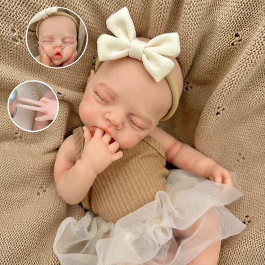 30 cm realistische Irys Reborn Puppe aus Vollsilikon mit geschlossenen Augen im kaffeefarbenen Kleid