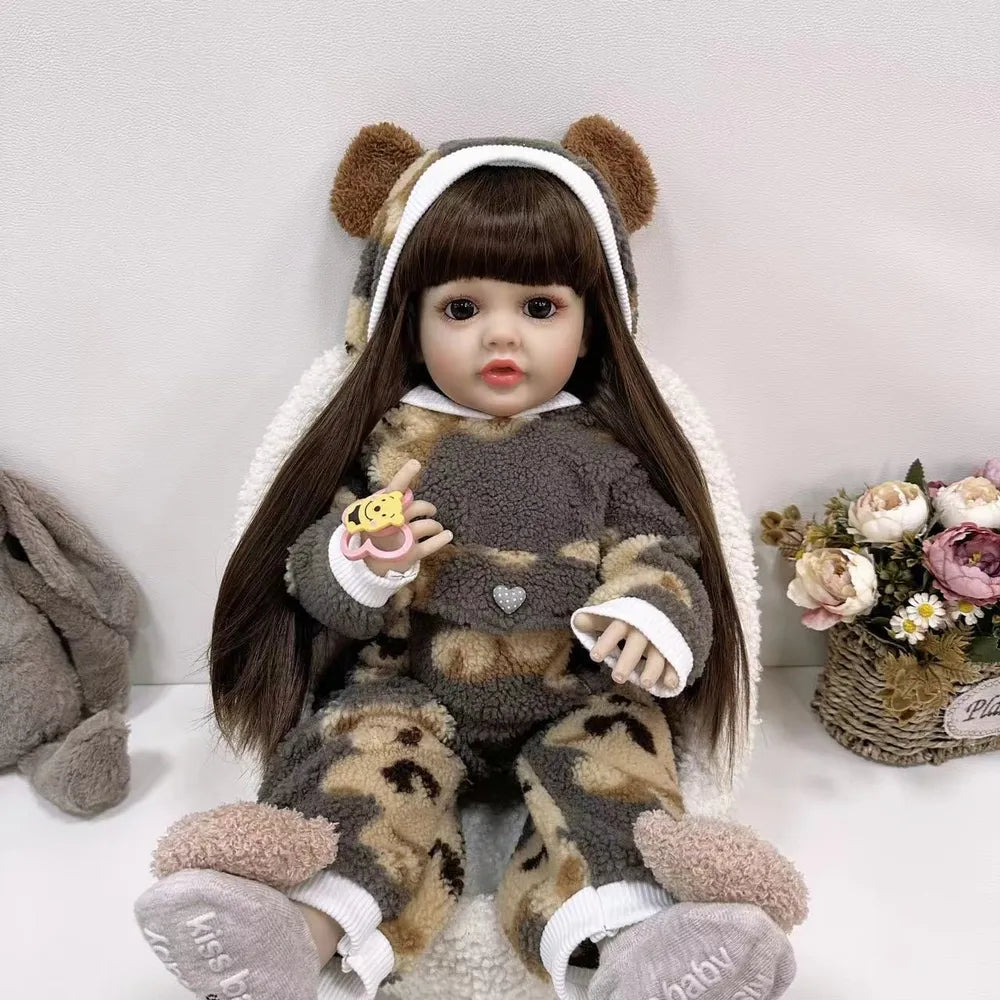 22 Zoll offene Augen lange Haare Reborn Babypuppe Mädchen in Plüsch Body-Betty