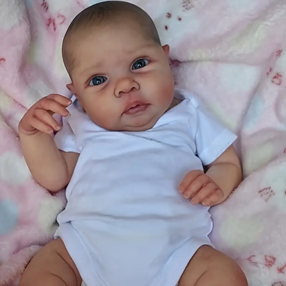 Martina Realistische 19 Zoll Reborn Puppe mit offenen Augen