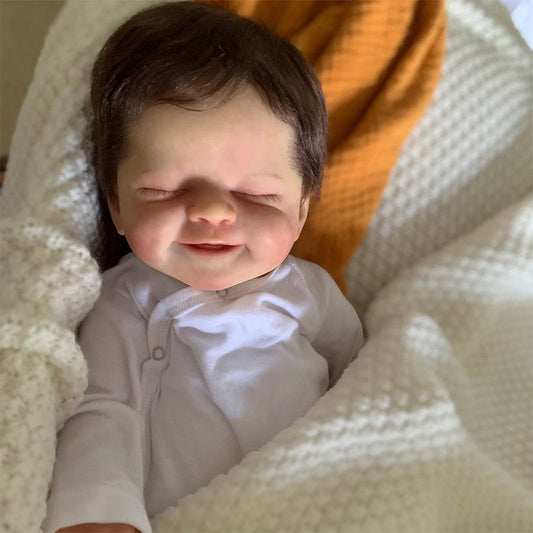 Freda 19 Zoll Reborn Puppe mit geschlossenen Augen und kurzen Haaren - Alisha