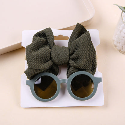 Zweiteiliges Sonnenbrillen-Set mit Schleife und Nylon-Stirnband