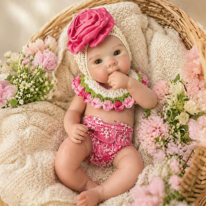 30cm Bettie Reborn-Baby aus Vollsilikon in Strickkleidung