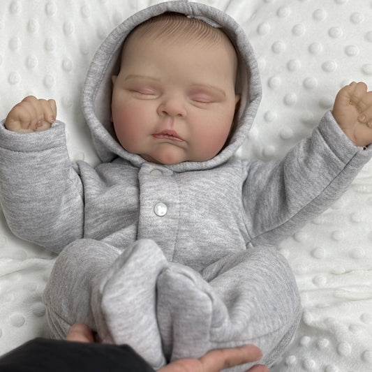 20 Zoll 3D-Reborn-Puppe mit weichem Körper geschlossenen Augen und grauer Kleidung – Peaches