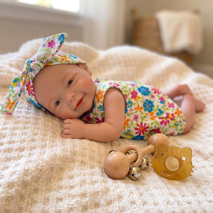 20cm Mini Reborn Baby Vivienne (Mädchen) aus Vollsilikon im geblümten Jumpsuit