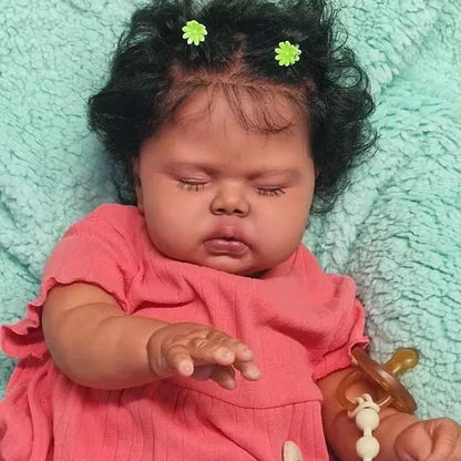 24 Zoll geschlossene Augen dunkle Haut kuscheliges Reborn Baby Mädchen-Pickle