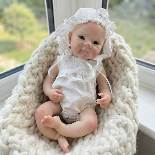 30cm Silikon 3D-bemalte Haut Bettie Reborn Baby Mädchen in weißem Spitzenoutfit