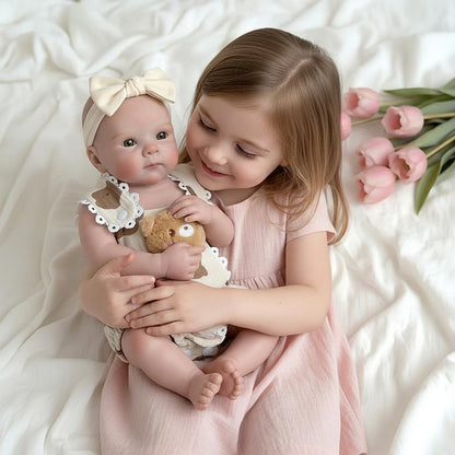 45 cm Bettie Reborn Puppe aus Vollsilikon Mädchen im Kleiner Bär Outfit