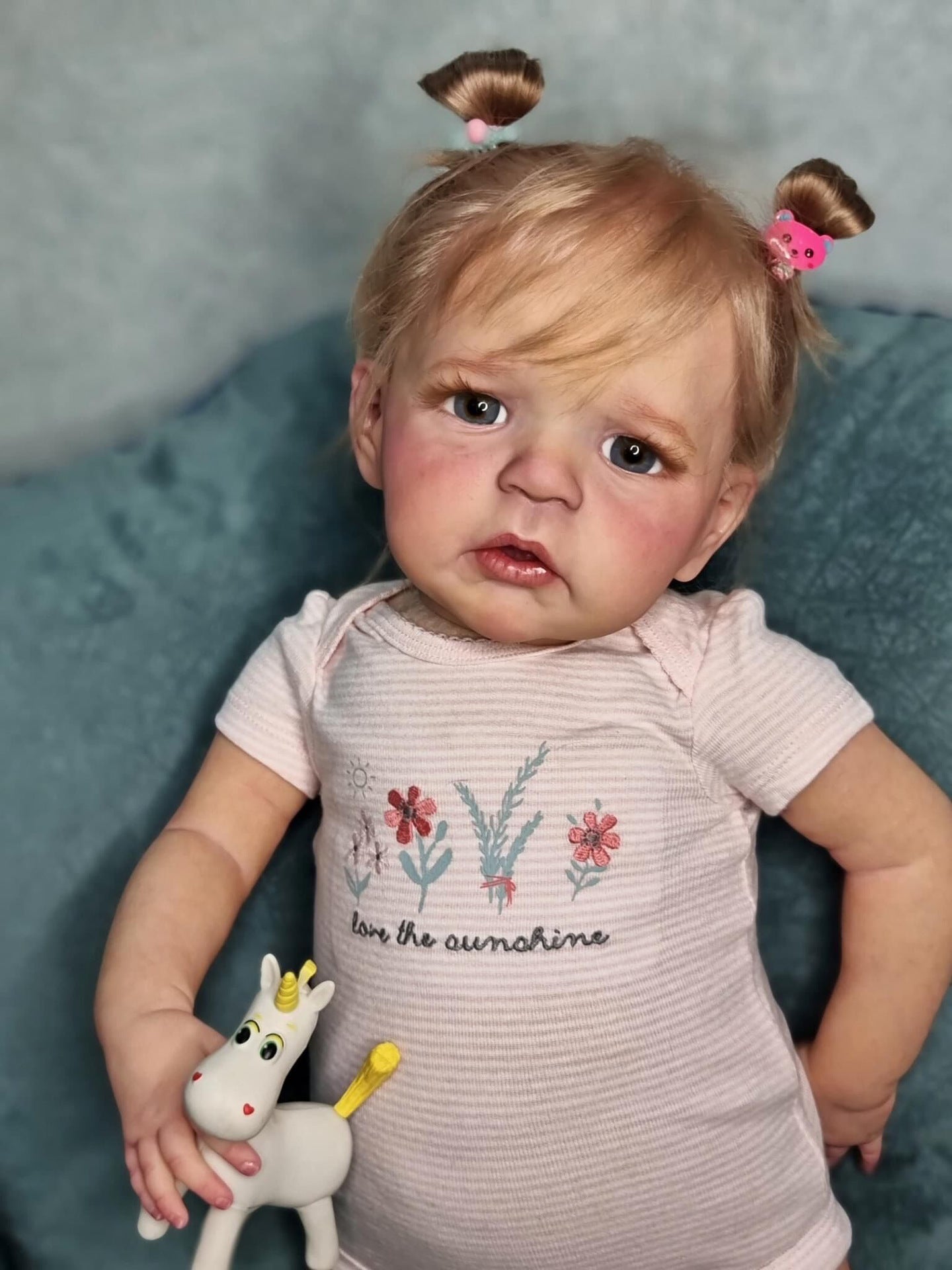 24 Zoll Reborn Puppen mit offenen Augen und blonden Haaren - Sandie