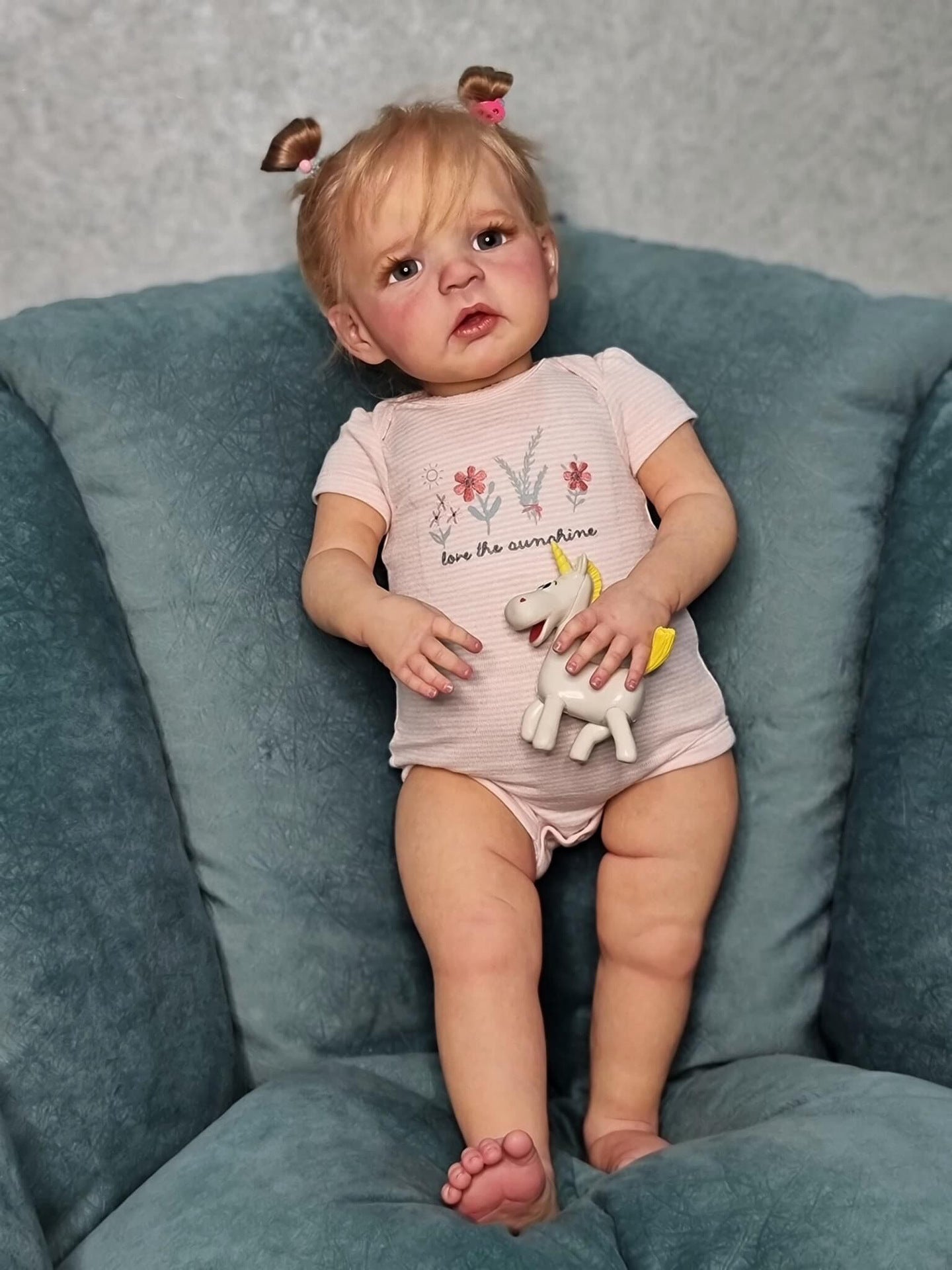 24 Zoll Reborn Puppen mit offenen Augen und blonden Haaren - Sandie