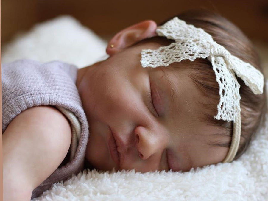 20 Zoll Rita süße geschlossene Augen kurze Haare Reborn Puppe-Laura
