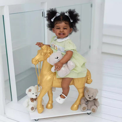 Afroamerikanische Reborn Puppe mit 60 cm großem Lächeln und Stoffkörper - Mila