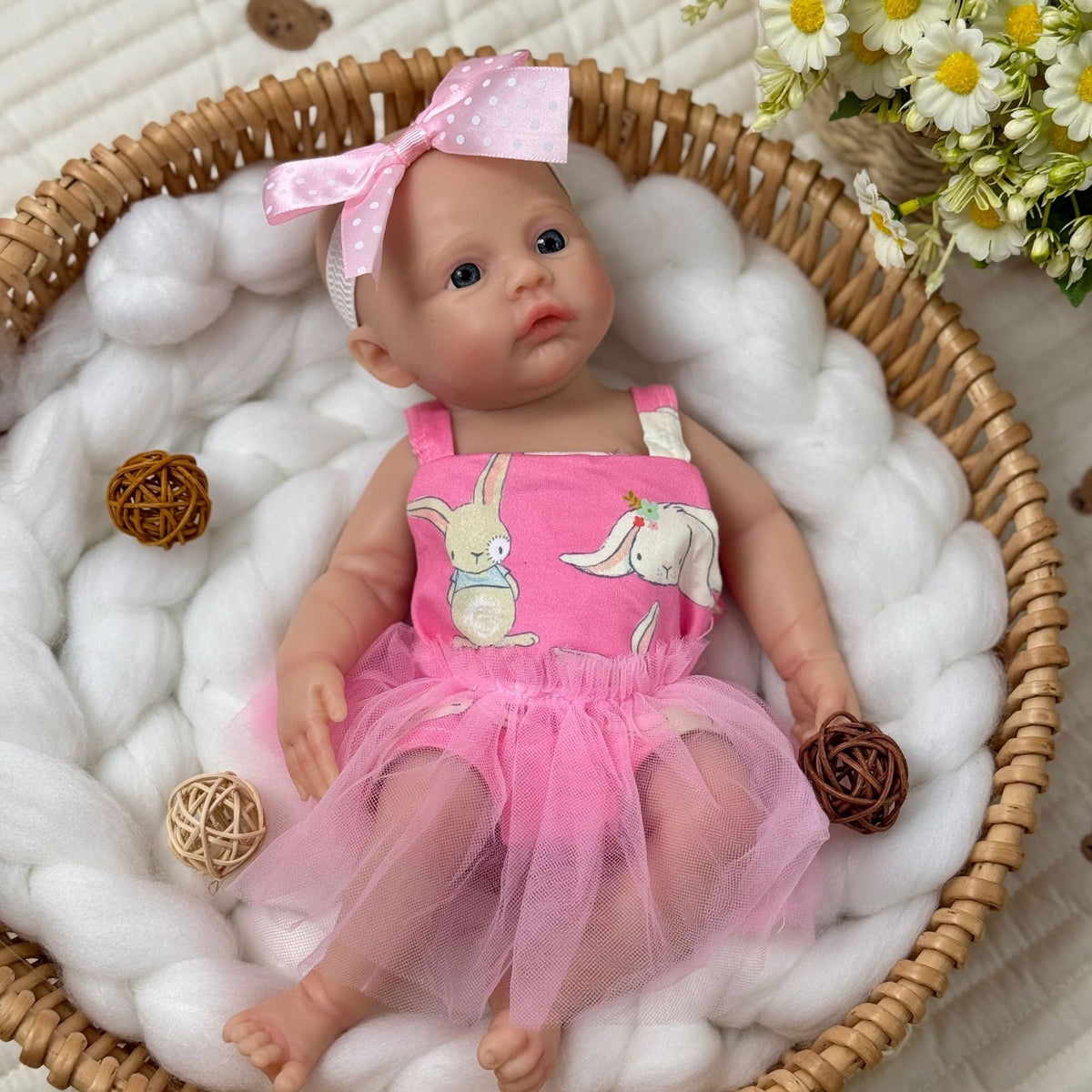 30 cm Silikon-Reborn-Baby Meadow im rosa Kleid