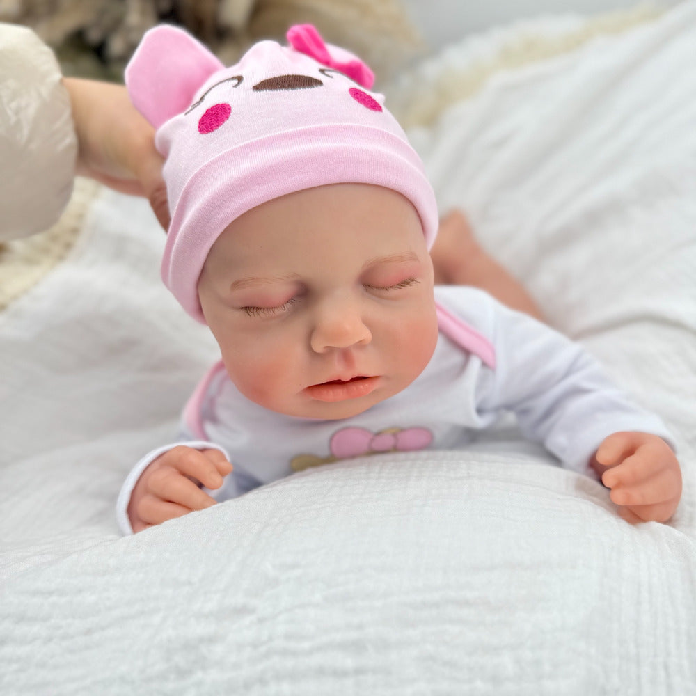 45 cm dehnbare Loulou Reborn Puppe aus Vollsilikon im rosa Bärenoutfit