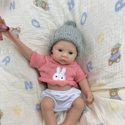 30 cm vollständig aus Silikon gefertigtes Reborn-Baby Meadow Mädchen in rosa Kleidung