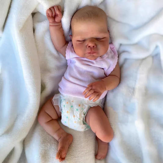 Clara 19 Zoll Realistische Reborn-Puppe mit geschlossenen Augen - Miley