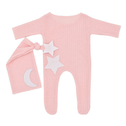 Zweiteiliges Set aus gestricktem Body und Mütze mit Stern und Mond für 18-20 Zoll Puppen
