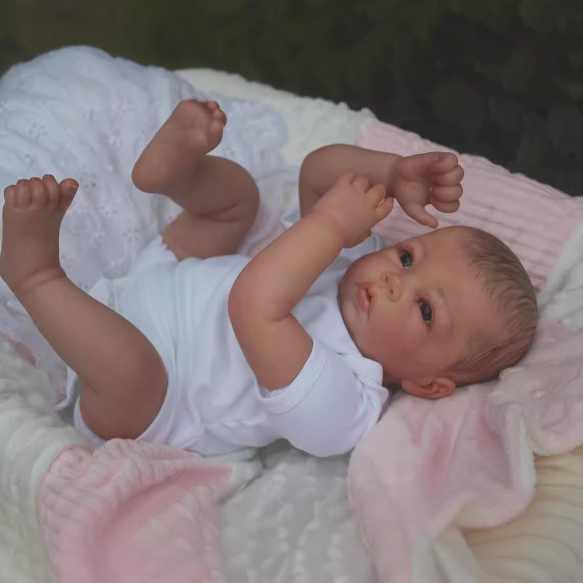 Berg 20 Zoll Realistische Reborn Puppe mit offenen Augen und gezeichneten Haaren
