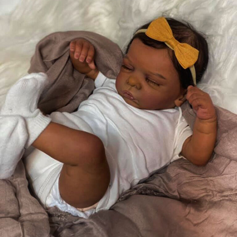19 Zoll Isaac Geschlossene Augen Afrikanische Rebornpuppen-Romy