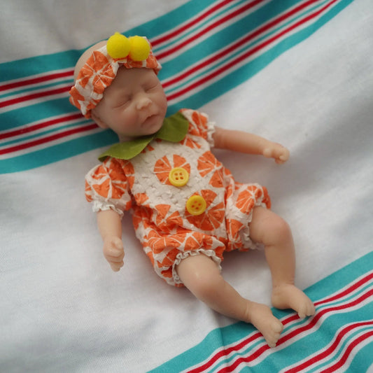 6 Zoll geschlossene Augen Mini Reborn Puppe Junge/Mädchen-Darren