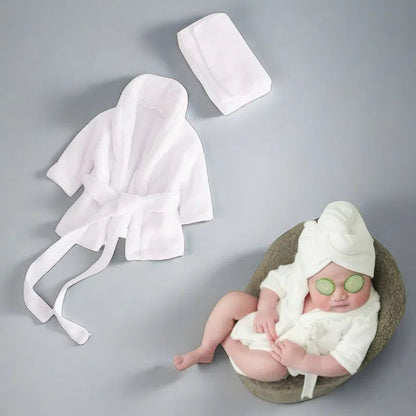 Plüschbademantel-Pyjama für Puppen von 45-55 cm