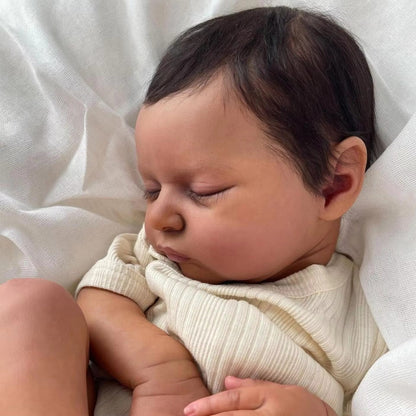 20 Zoll lebensechte Reborn-Puppe mit geschlossenen Augen und dunkler Haut - Laura