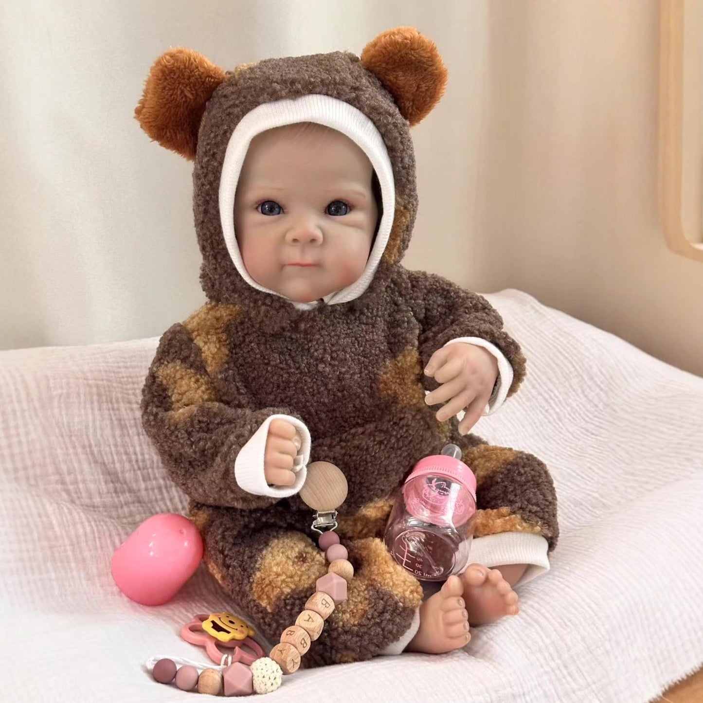 45cm offene Augen weicher Körper kuscheliges Reborn Babypuppe im Plüsch-Bodysuit - Bettie