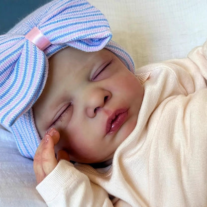 18 Zoll lebensechte Reborn-Puppe mit geschlossenen Augen und Hut-Romy