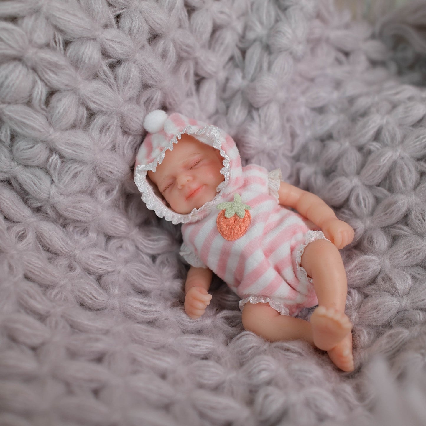6 Zoll Mini-Silikon-Reborn-Puppe Mädchen mit geschlossenen Augen - Pascale