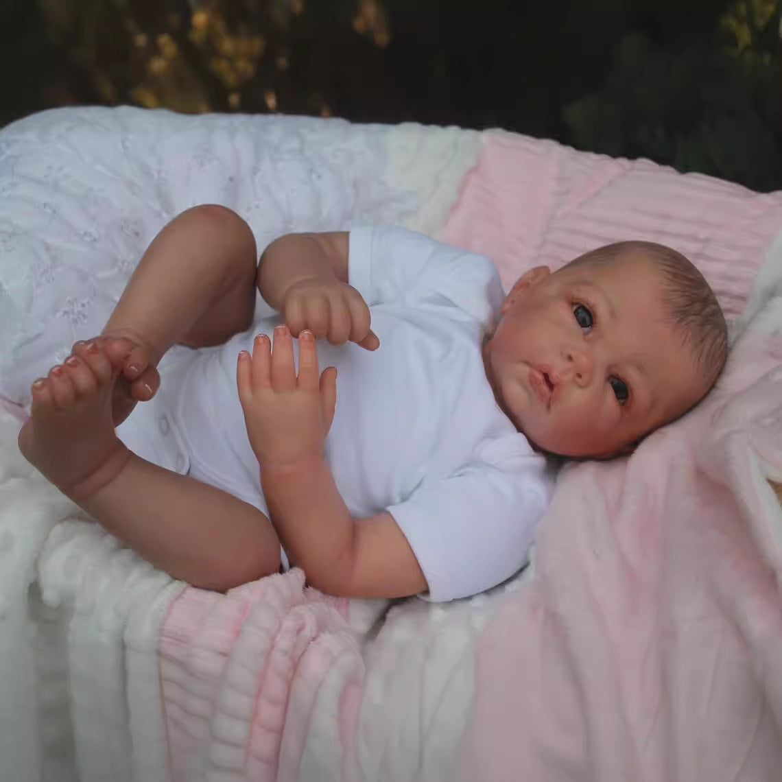 Berg 20 Zoll Realistische Reborn Puppe mit offenen Augen und gezeichneten Haaren