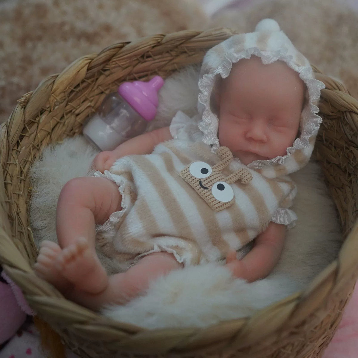 6 Zoll geschlossene Augen Mini Reborn Puppe Junge/Mädchen-Levi