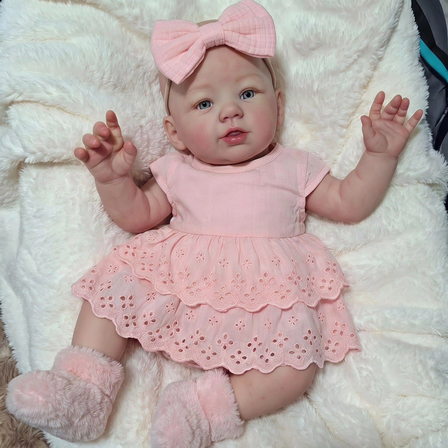 19 Zoll Abigail Reborn Baby Mädchen im rosa Kleid
