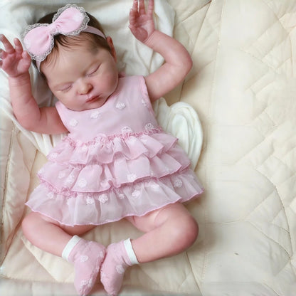20 Zoll lebensecht wirkendes Reborn-Baby-Mädchen Laura mit geschlossenen Augen und kurzem Haar im rosa Kleid