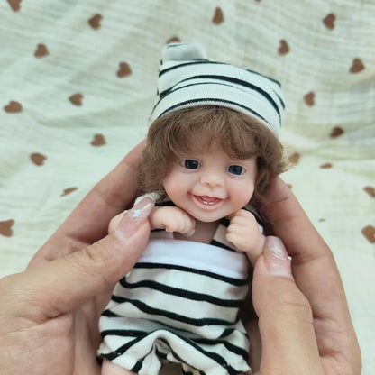 6 Zoll Mini Smile Reborn Puppe Junge-Yannik