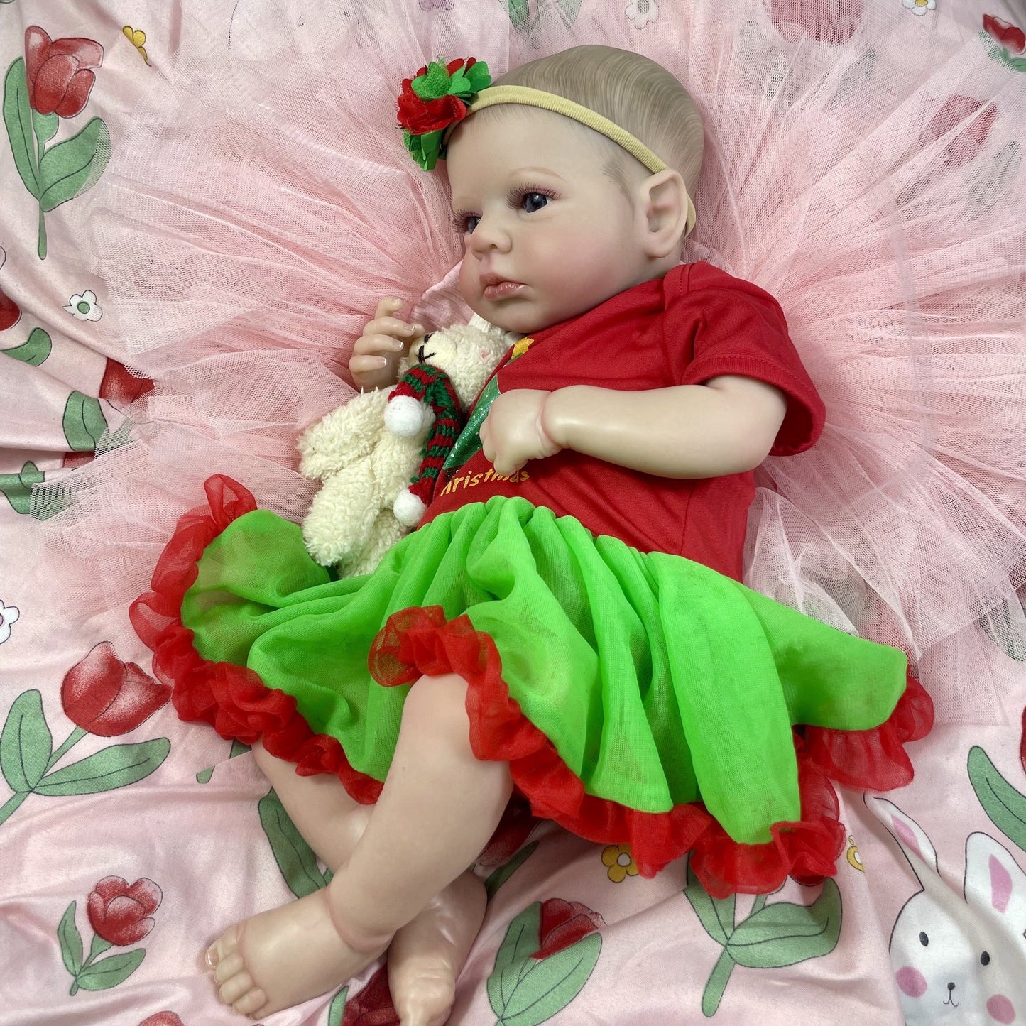 20 Zoll Reborn Puppe mit offenen Augen und Weihnachtskleidung - Loulou