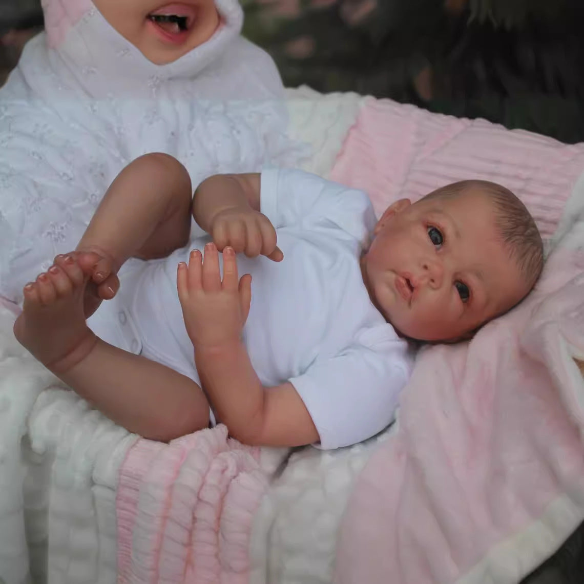 Berg 20 Zoll Realistische Reborn Puppe mit offenen Augen und gezeichneten Haaren