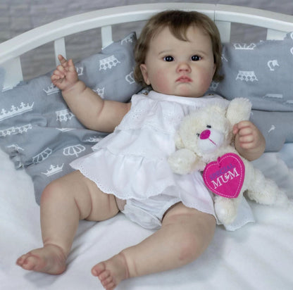 Cheryl 60cm Reborn-Puppe mit blauen Augen und braunen Haaren