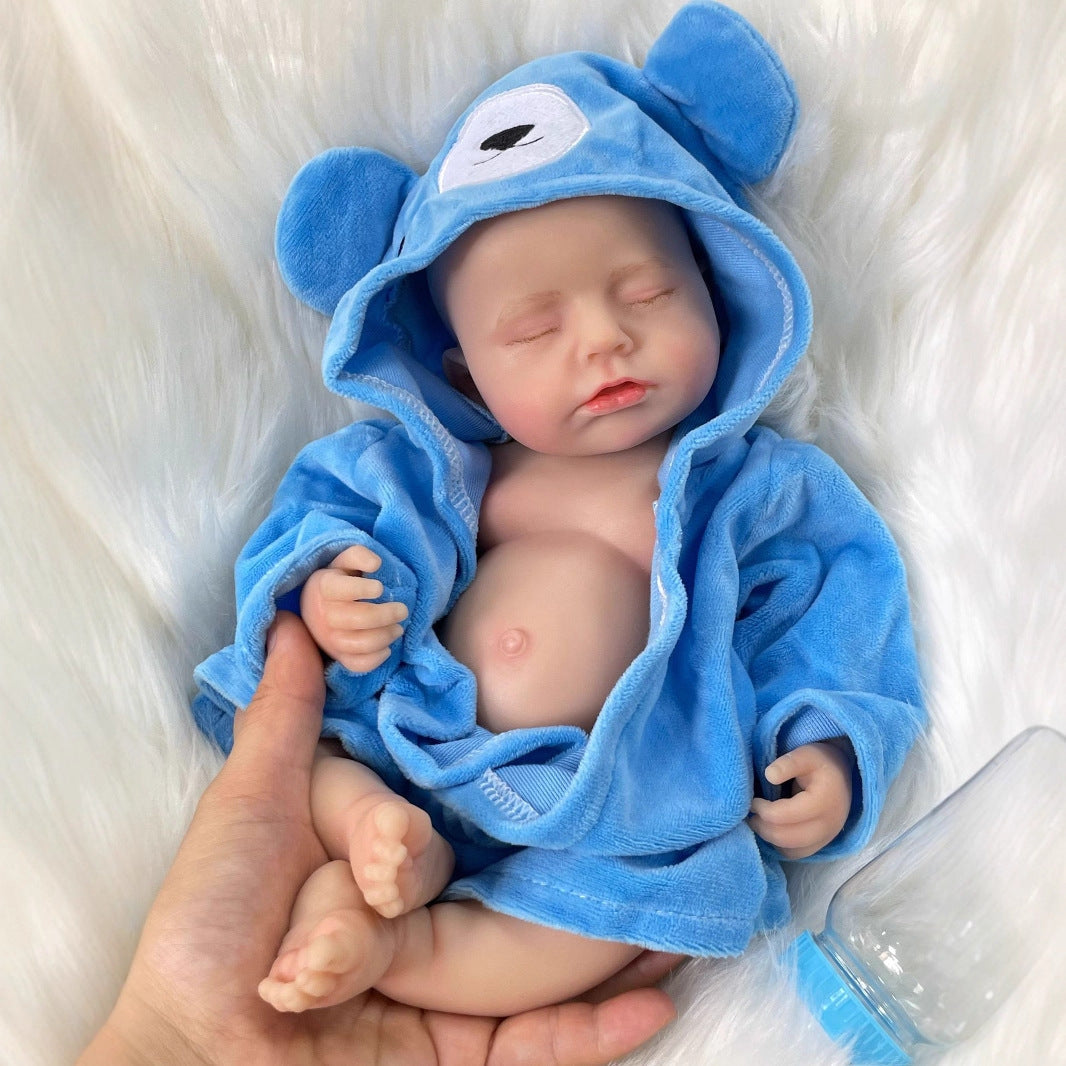 30cm lebensechte Loulou-Reborn-Puppe aus Vollsilikon schlafend und im blauen Bademantel