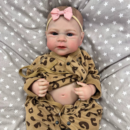 50 cm offene Augen Reborn Baby Mädchen in Leopardenkleidung - Elijah