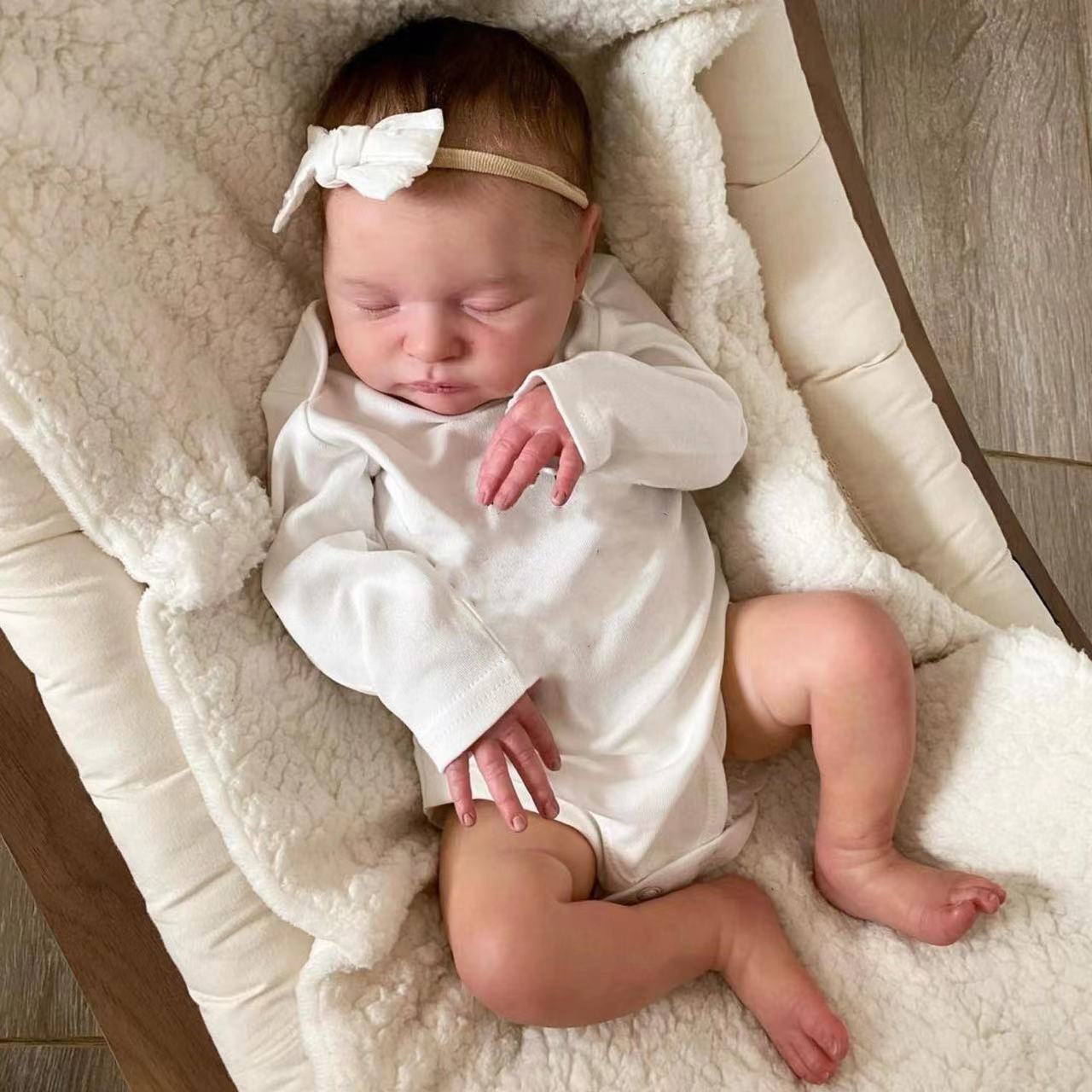 20 Zoll Delia Augen schließen Reborn Puppen-Laura