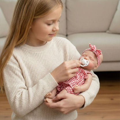 30cm Silikon Reborn Babypuppe Pascale mit zu öffnendem Mund Mädchen in rot-karierter Kleidung